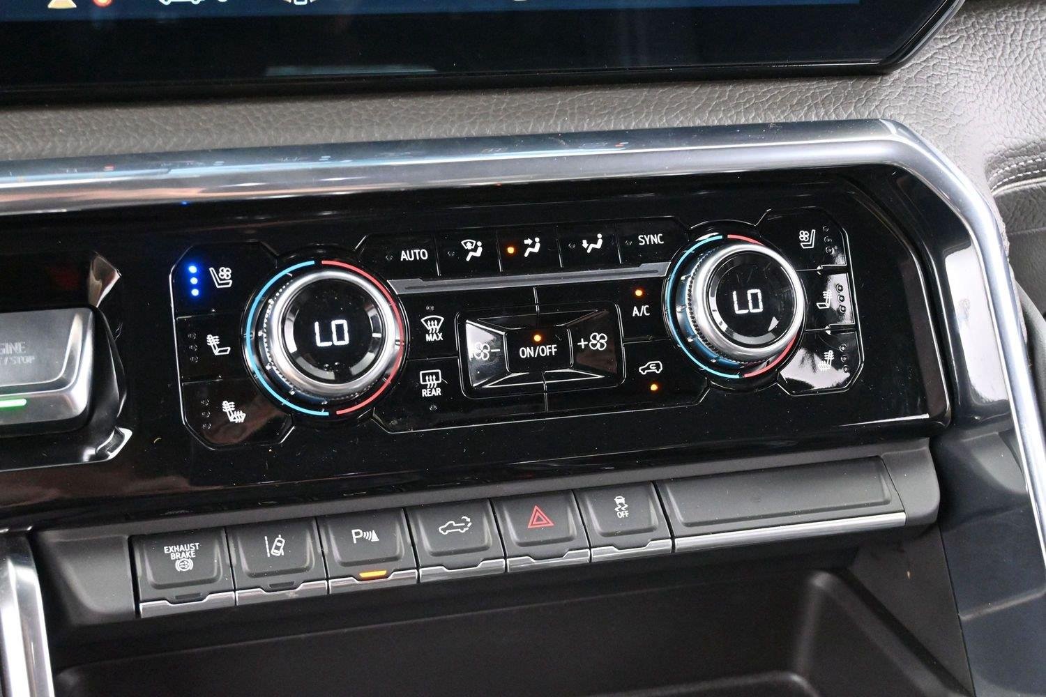 Used 2024 Onyx Black GMC Denali image 19