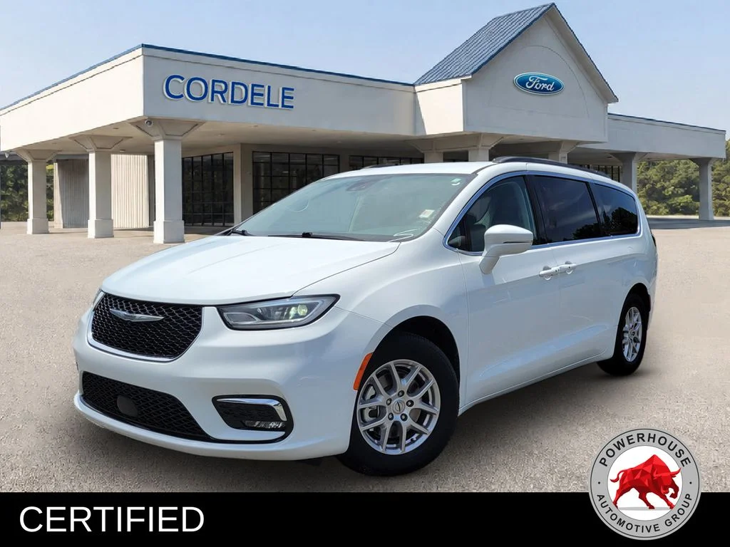 Used 2022 White Chrysler Touring L image 1