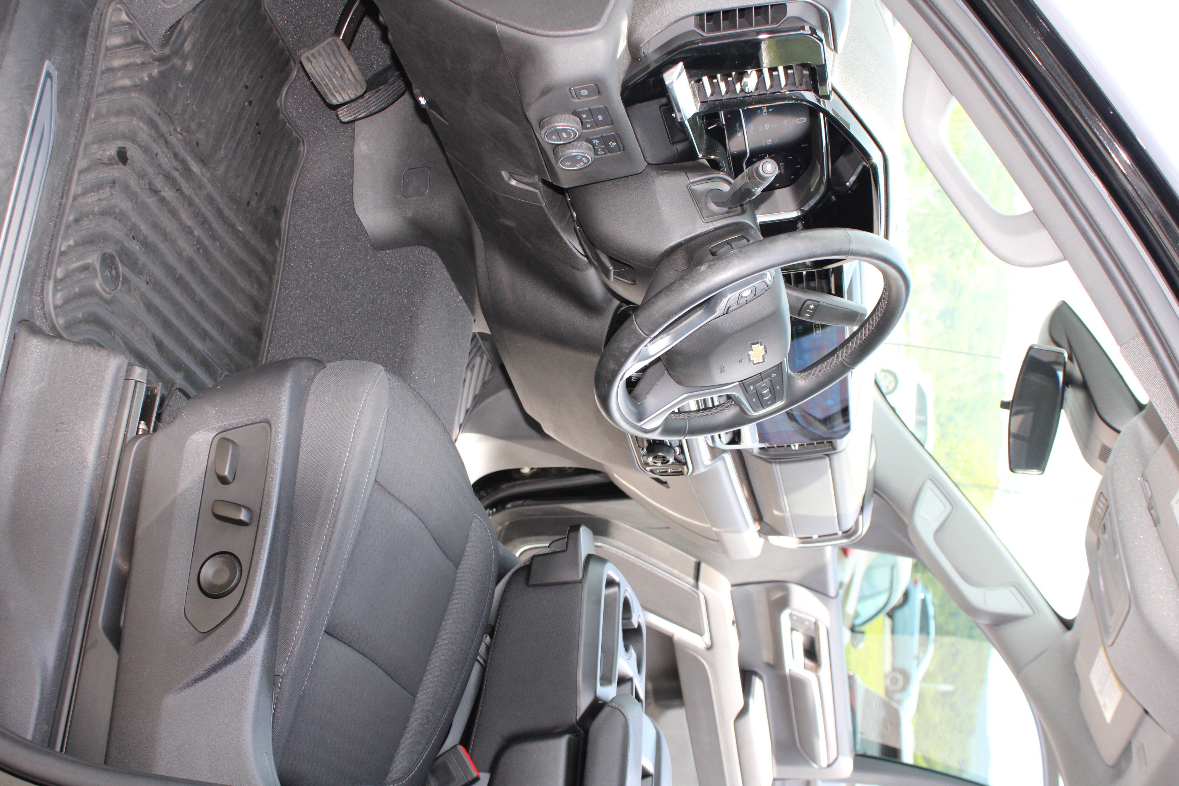 Used 2023 Black Chevrolet LT image 23