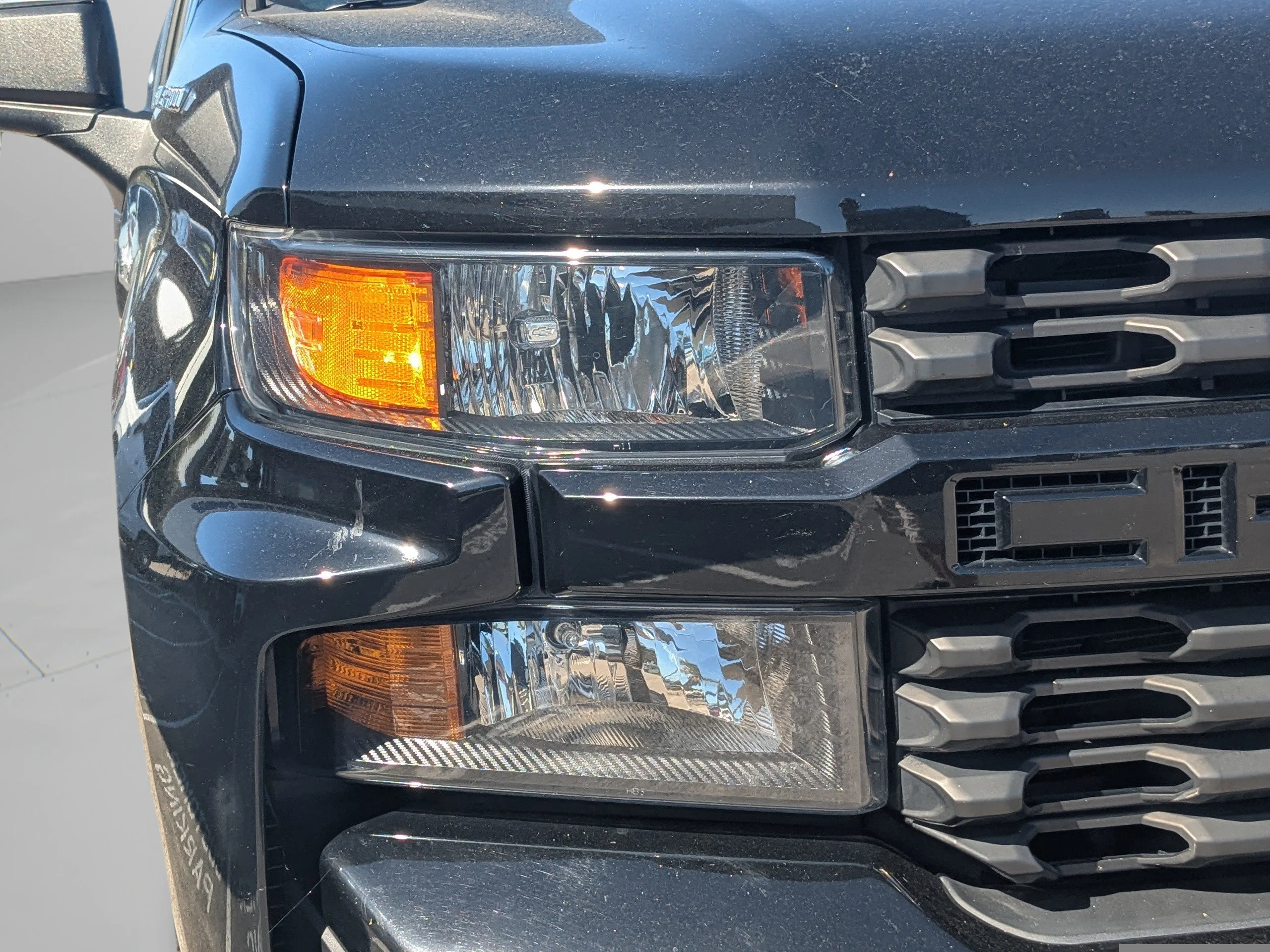 Used 2021 Black Chevrolet Custom image 26
