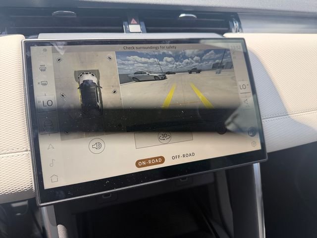 New 2026 Santorini Black Land Rover Landmark image 21