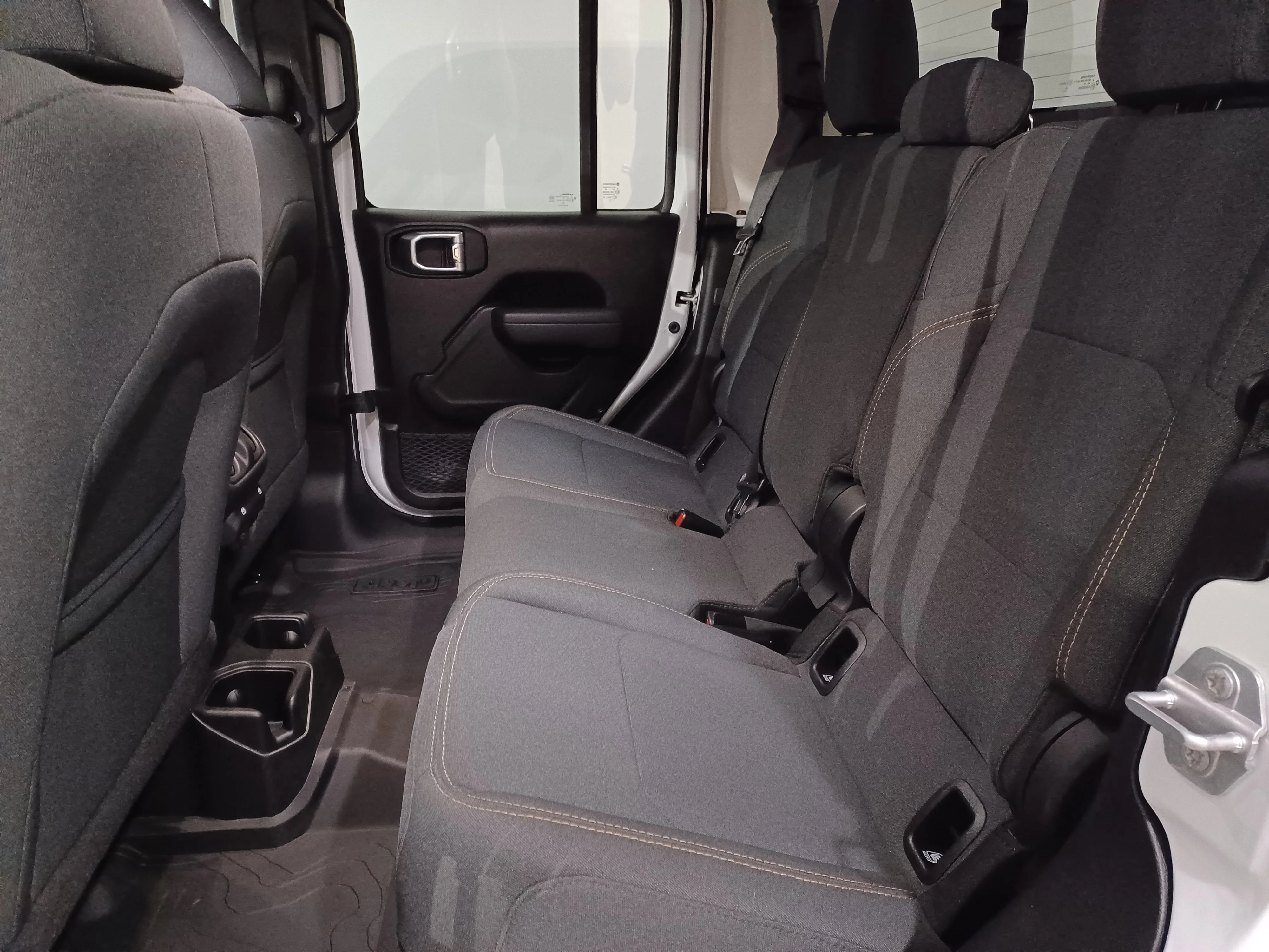 Certified Used 2024 White Jeep Sport 4x4 Nighthawk*Adaptive Cruise | Remote Start | Htd Seats | Htd Wheel image 11