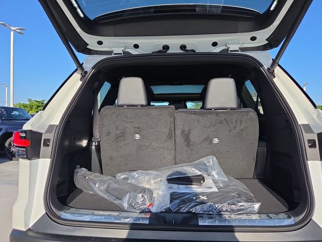 New 2026 Wind Chill Pearl Lexus PREMIUM AWD image 25