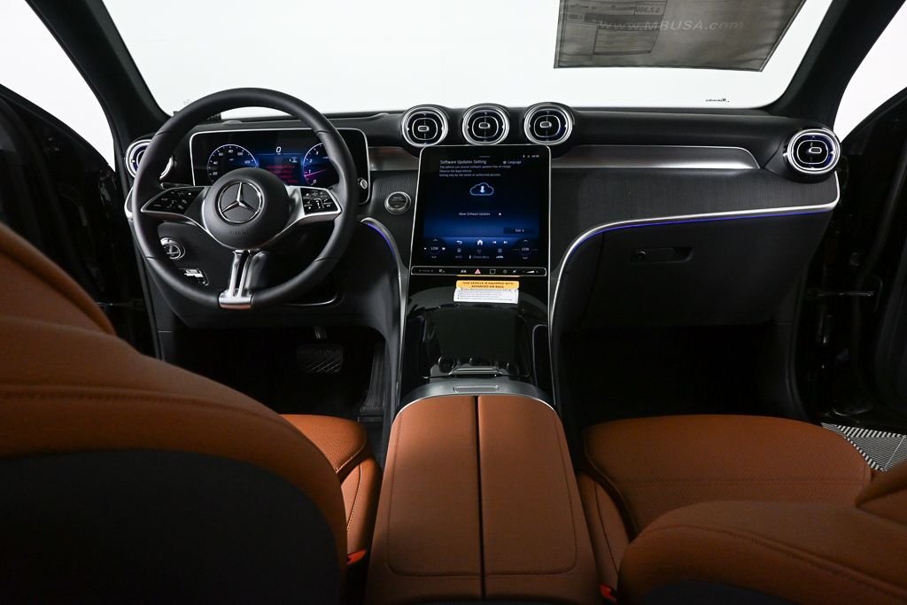New 2026 Black Mercedes-Benz GLC 300 image 16