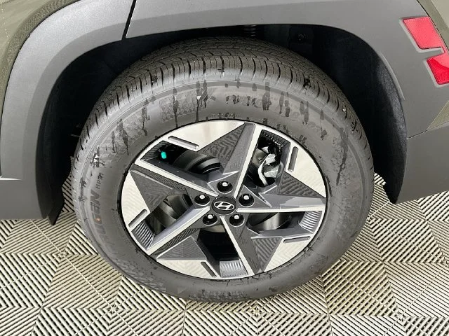 New 2026 Hyundai TUCSON SEL
