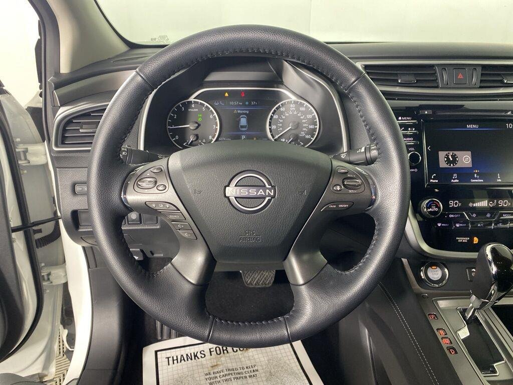 Used 2024 Pearl White Tricoat Nissan SV image 4