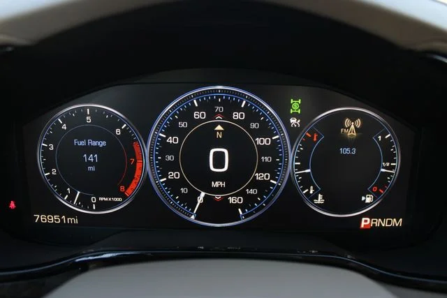 Used 2015 Red Cadillac 3.6L Premium image 14