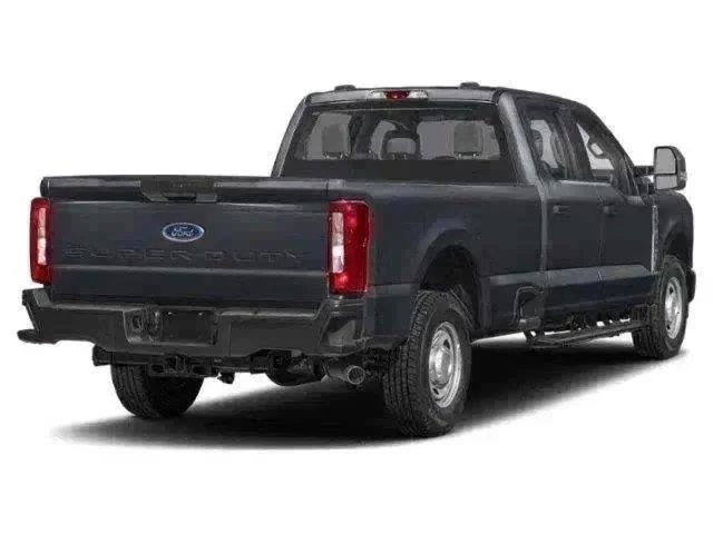 New 2026 Carbonized Gray Ford Lariat image 2