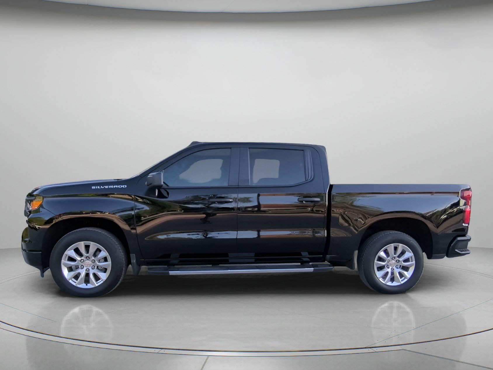 Used 2024 Black Chevrolet Custom Crew Cab Pickup image 11