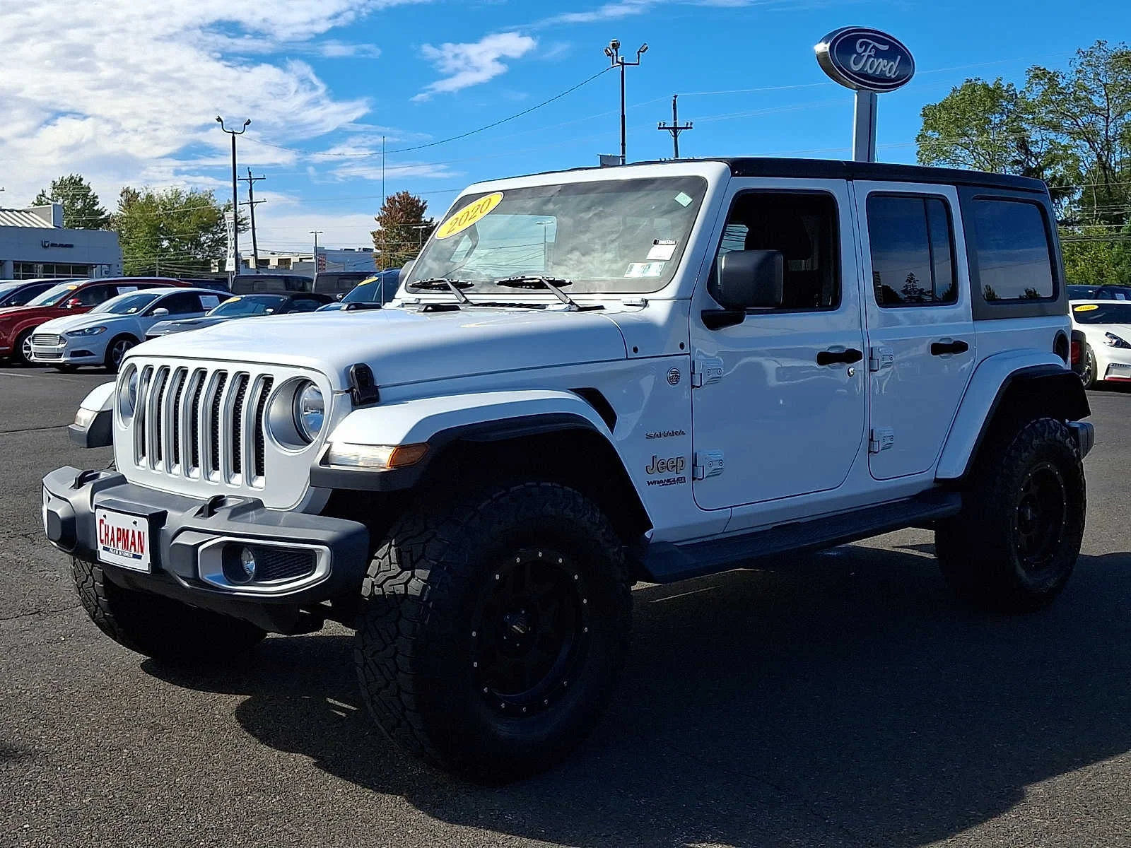 Used 2020 Bright White Clearcoat Jeep Sahara image 3
