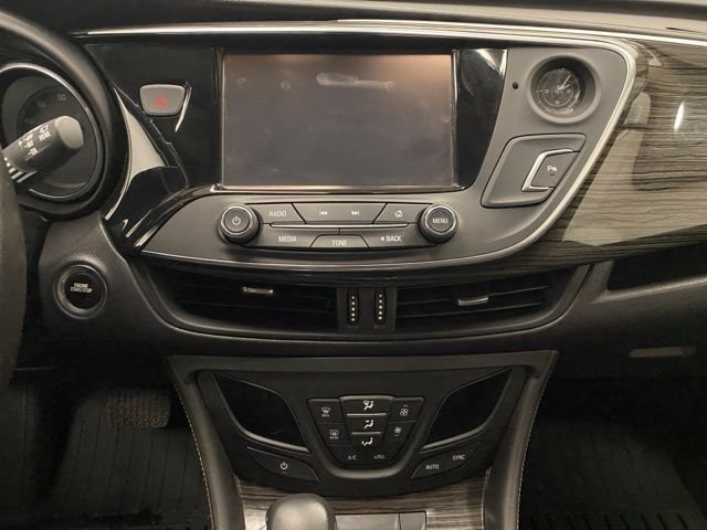 Used 2017 White Buick Essence image 35
