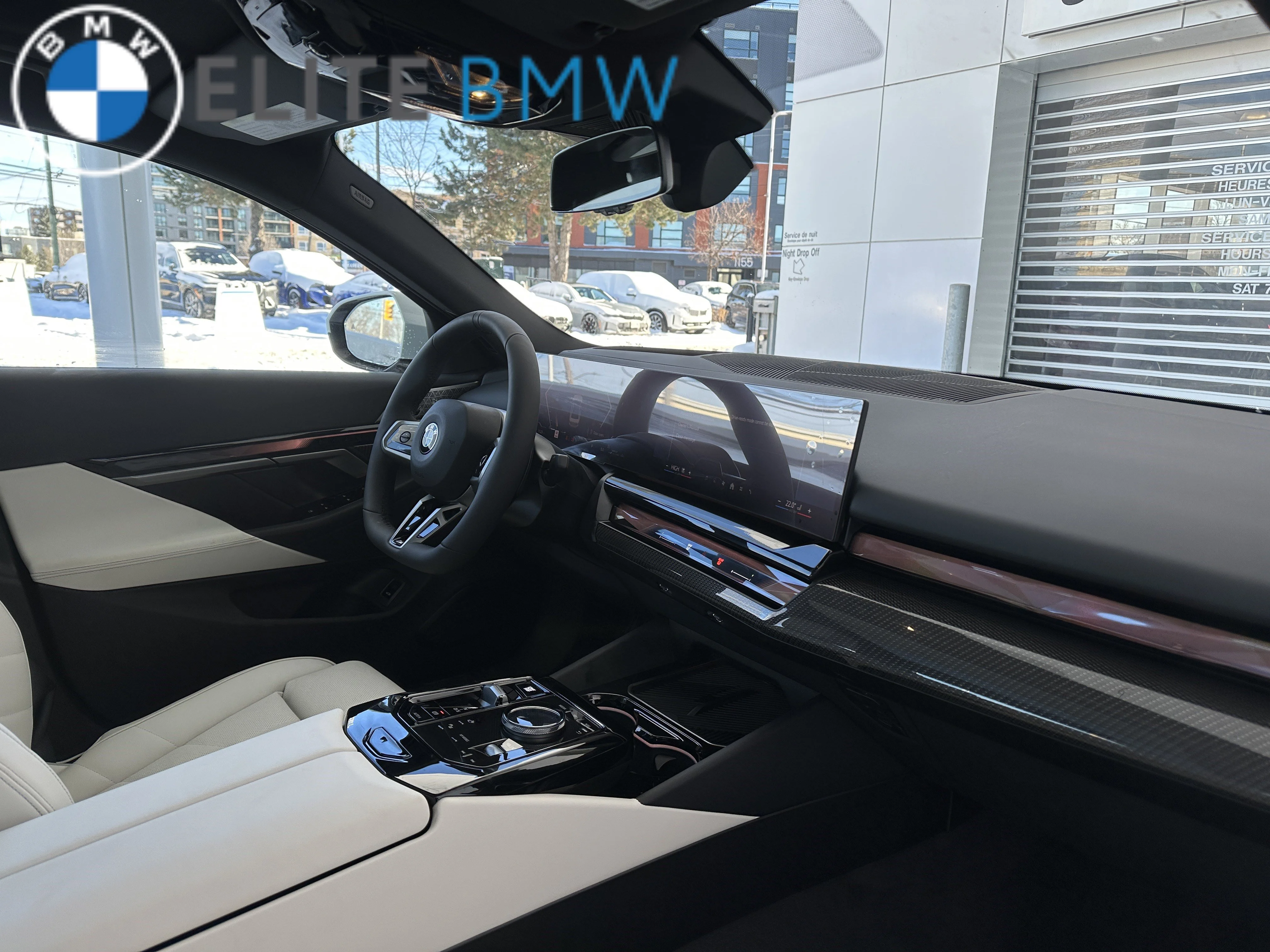 New 2026 Alpine White BMW 530i xDrive image 29
