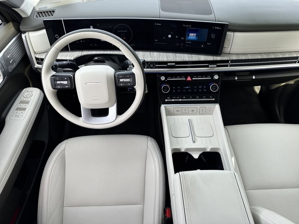 Used 2024 Green Hyundai Calligraphy image 22