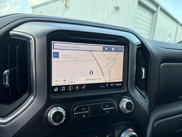 Used 2019 Blue GMC SLT image 22