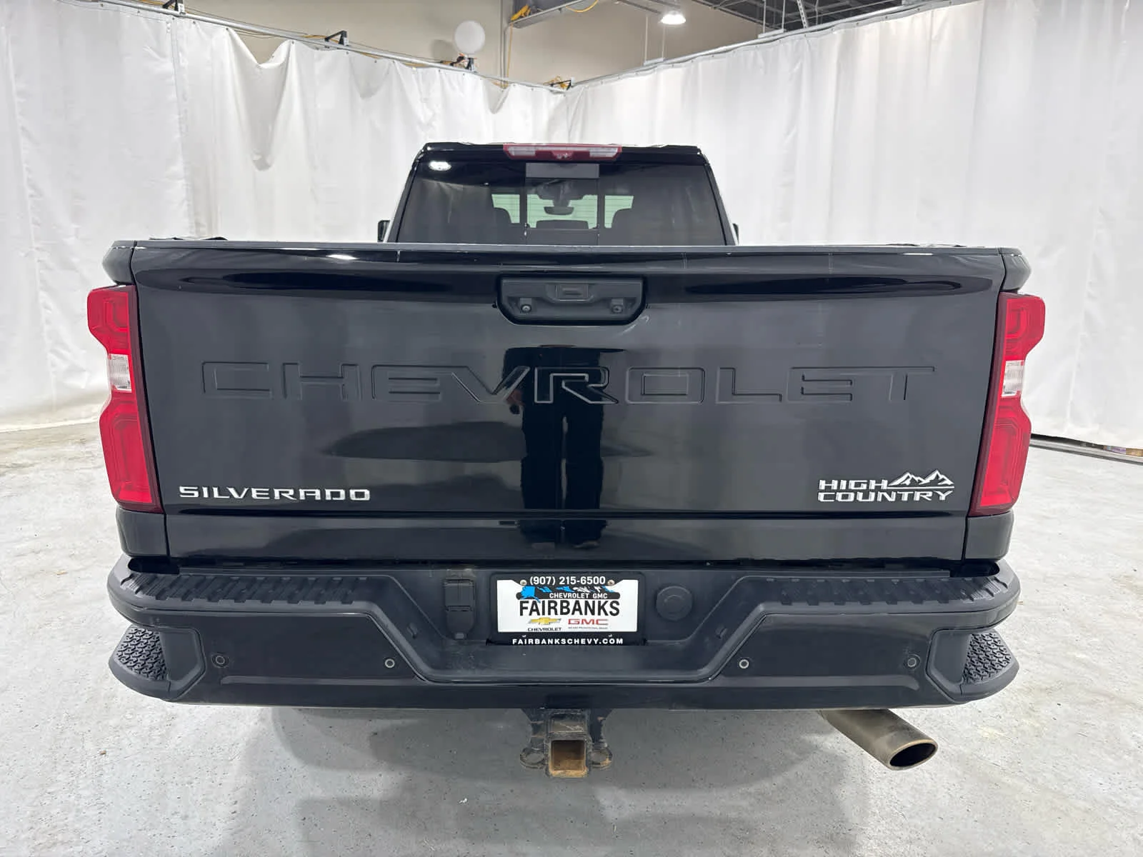 Used 2020 BLACK Chevrolet High Country image 4