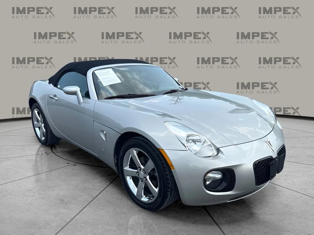 Used 2007 Silver Pontiac GXP image 5