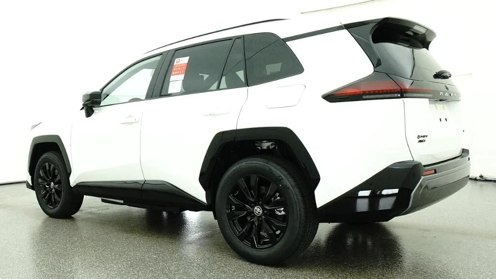 New 2026 Ice Cap Toyota SE image 3