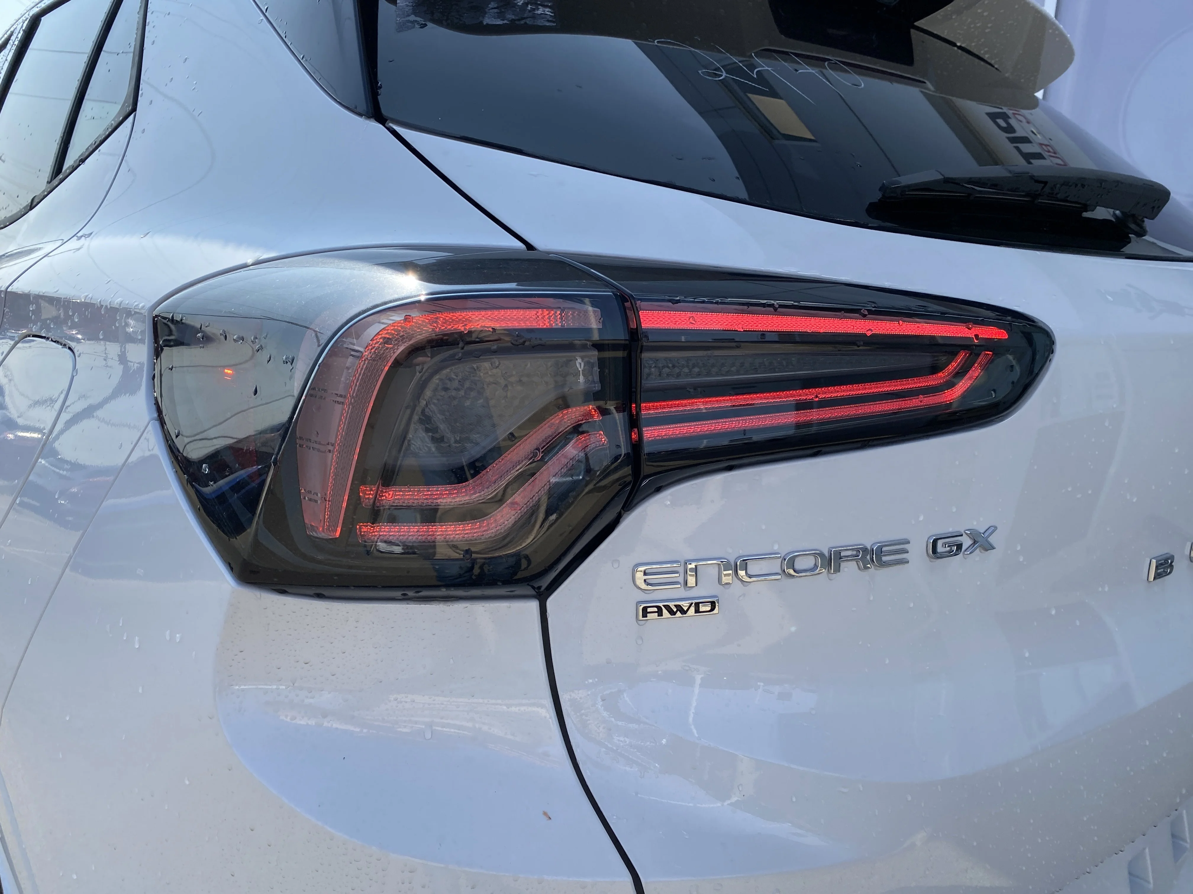 New 2026 WHITE FROST TRICOAT Buick Avenir image 11