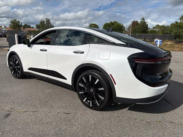 Used 2024 Black Toyota Platinum image 5