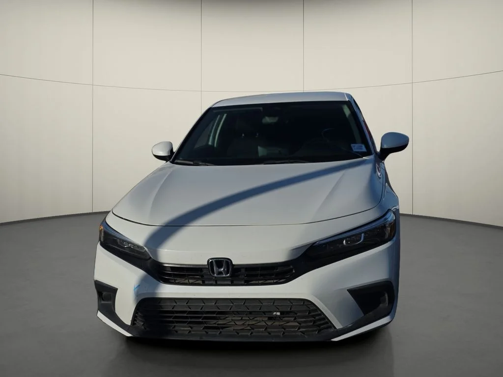 Used 2024 White Honda LX image 2