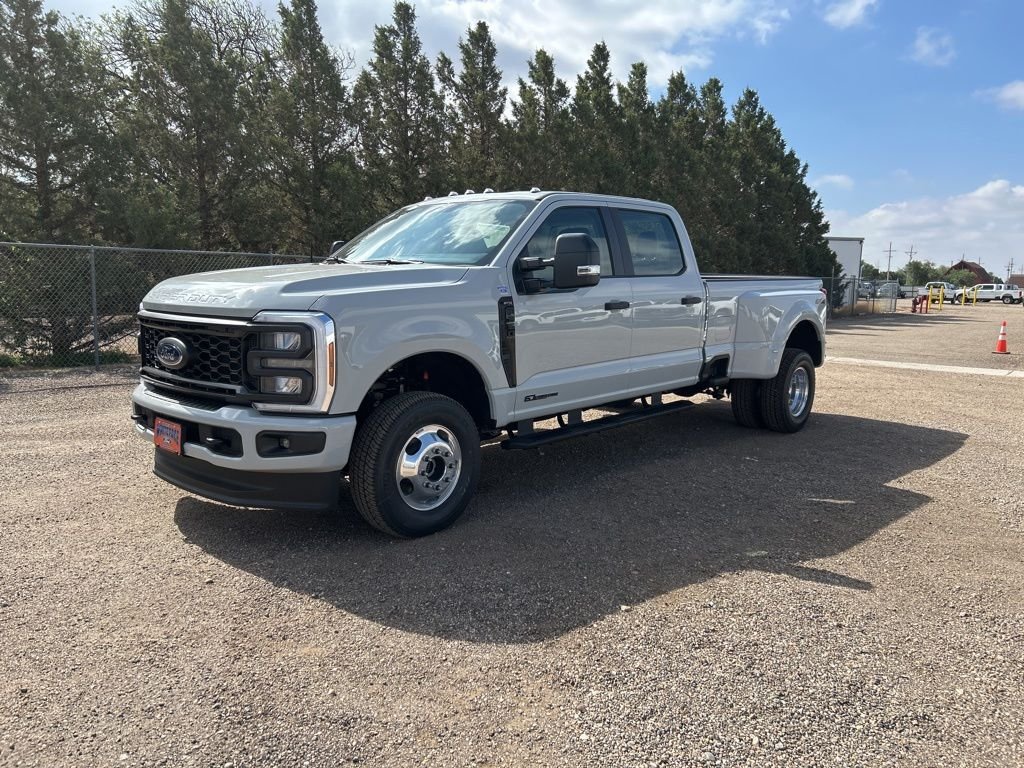 New 2026 Avalanche Ford XL image 1