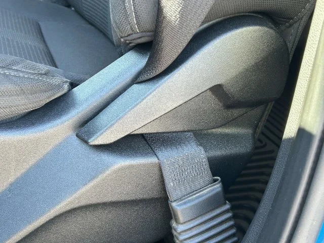Used 2019 Blue Ford XL image 15