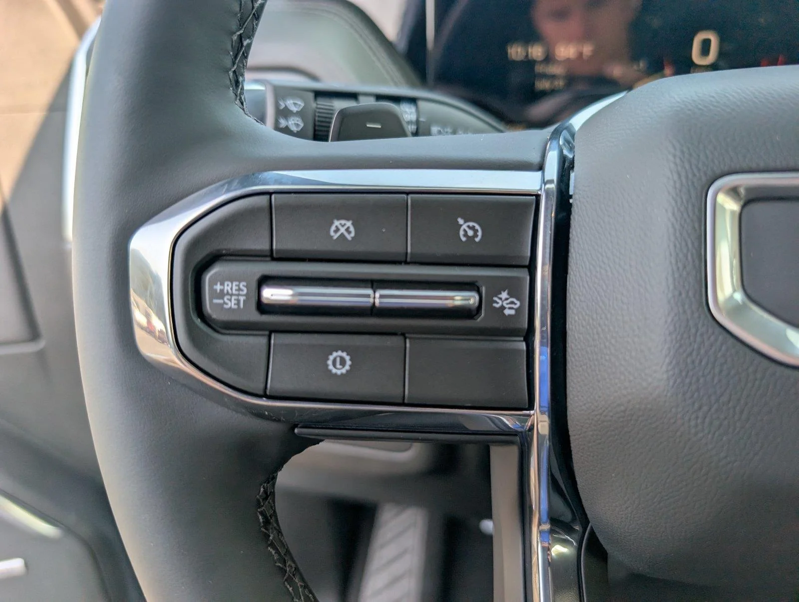 New 2026 Titanium Rush Metallic GMC Denali image 25