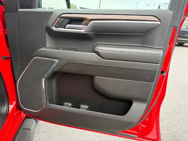 Used 2023 RED HOT Chevrolet RST image 14