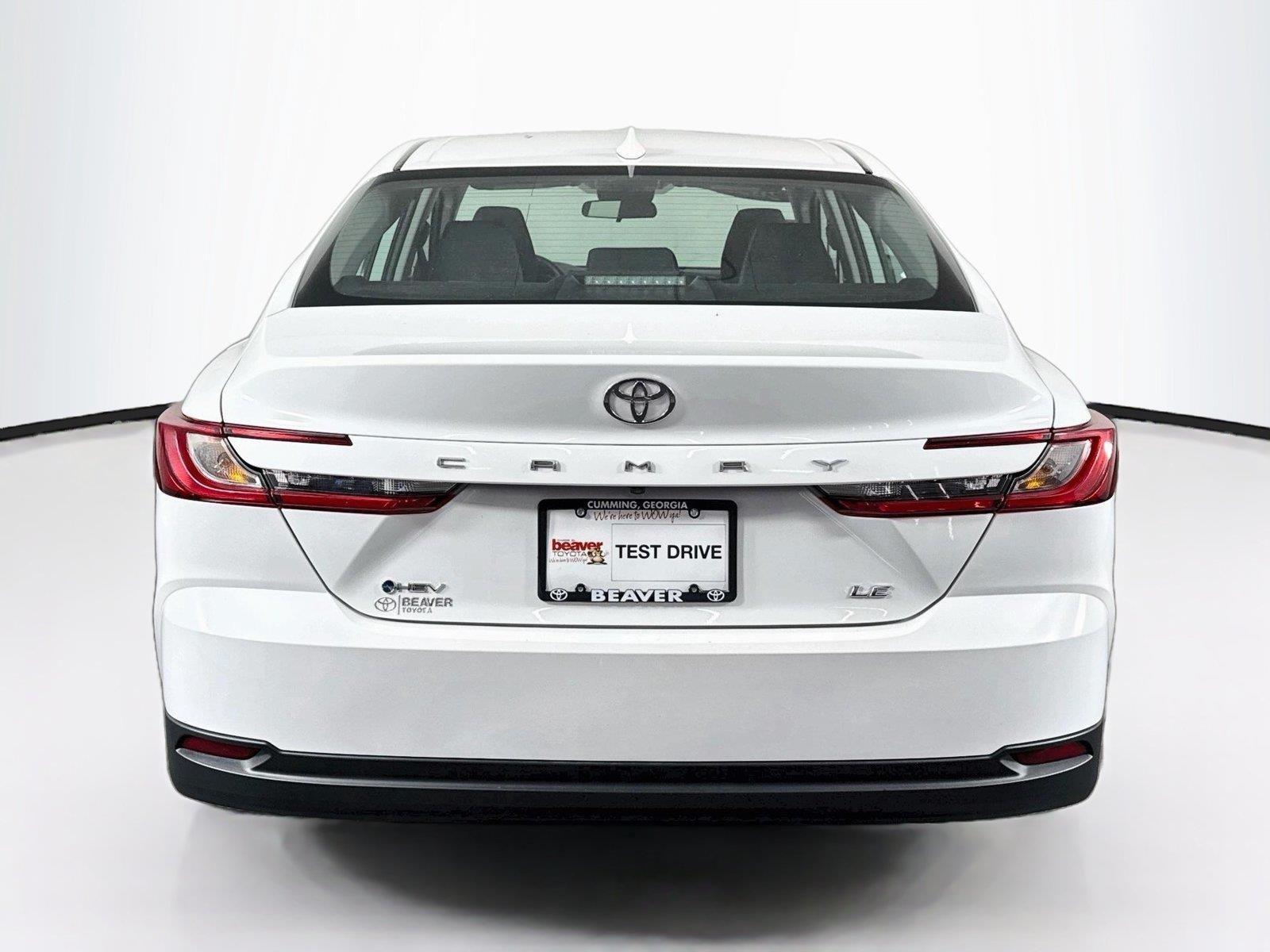 Used 2025 Ice Cap Toyota LE image 11