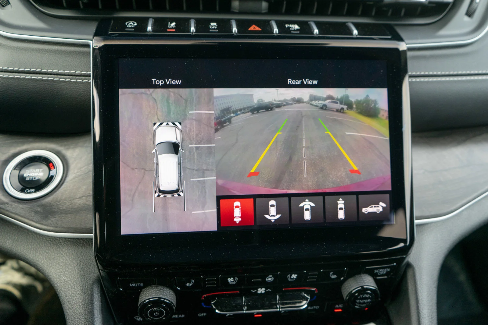 Used 2024 Velvet Red Pearlcoat Jeep Limited image 20