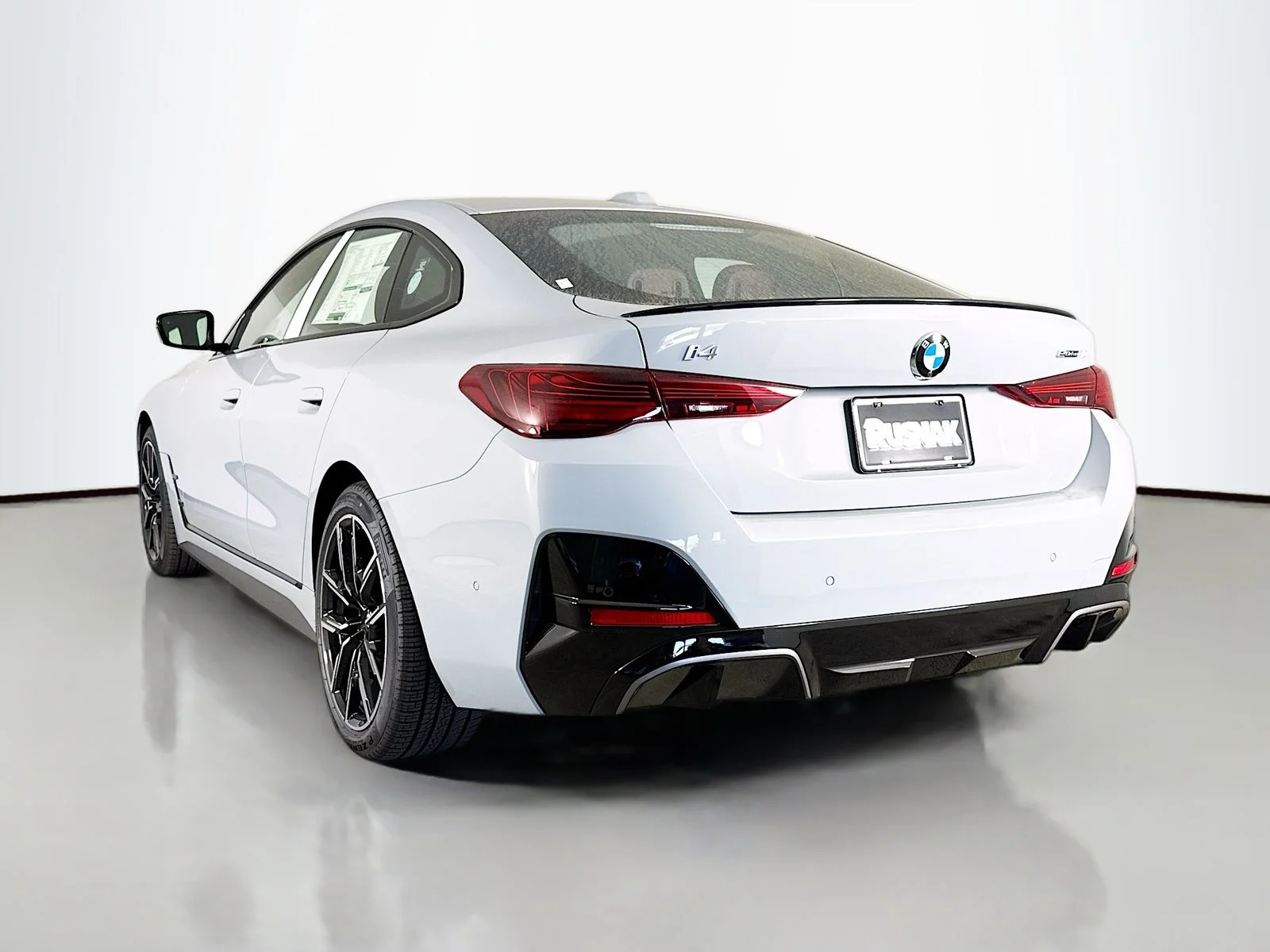 New 2026 Brooklyn Grey Metallic BMW eDrive40 image 5