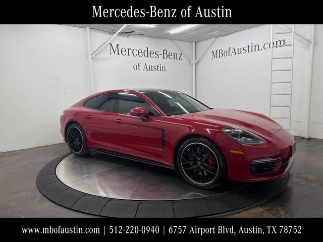 2023 Porsche Panamera GTS