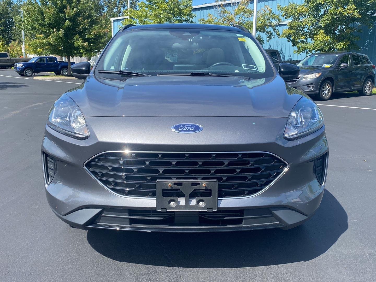 Used 2022 Carbonized Gray Ford SE image 6