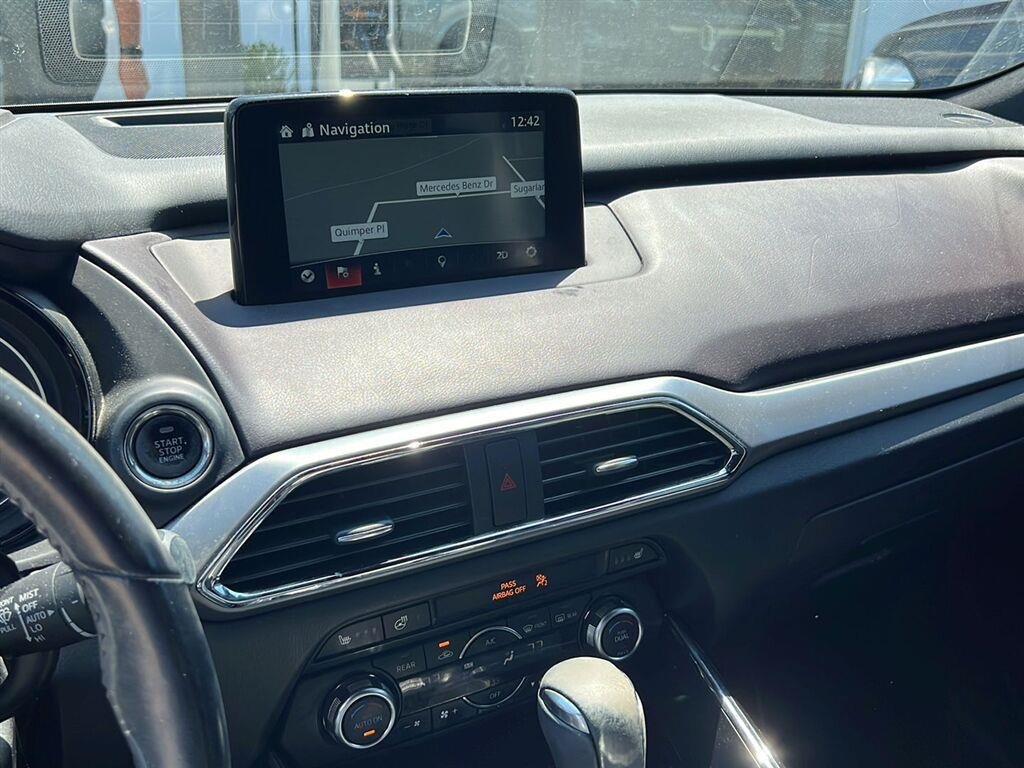Used 2018 Sonic Silver Metallic Mazda Grand Touring image 4