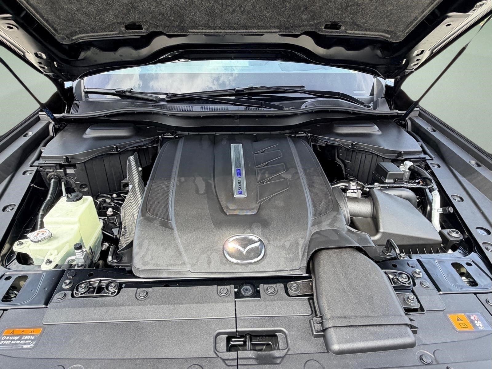 Used 2025 Jet Black Mica Mazda Premium Package image 33