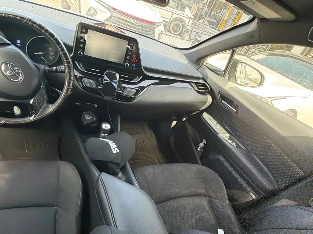 Used 2019 Silver Toyota LE image 8