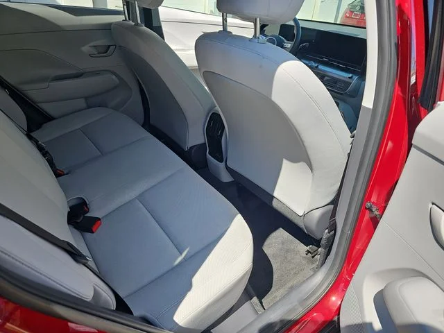 Used 2025 Red Hyundai SEL image 11