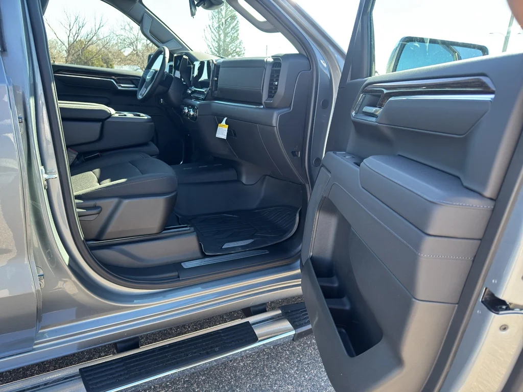 New 2026 Sterling Metallic GMC SLE image 15