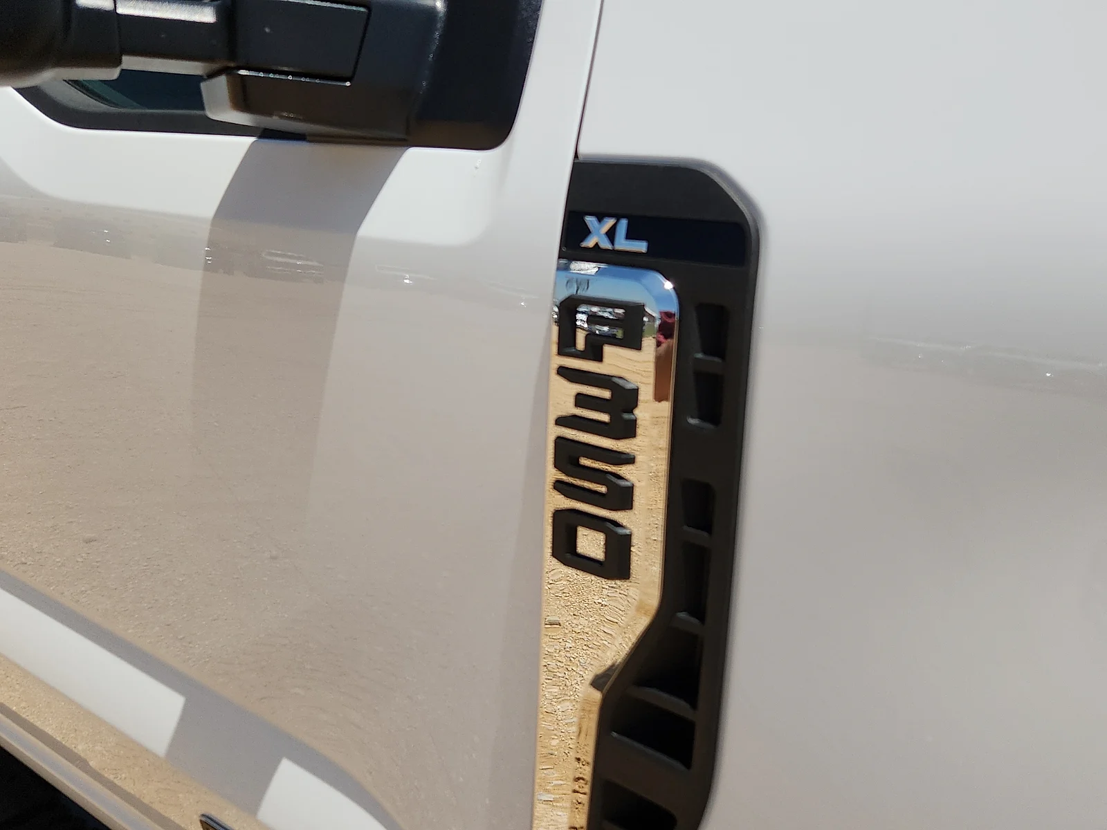 New 2026 Oxford White Ford F-350® XL image 10