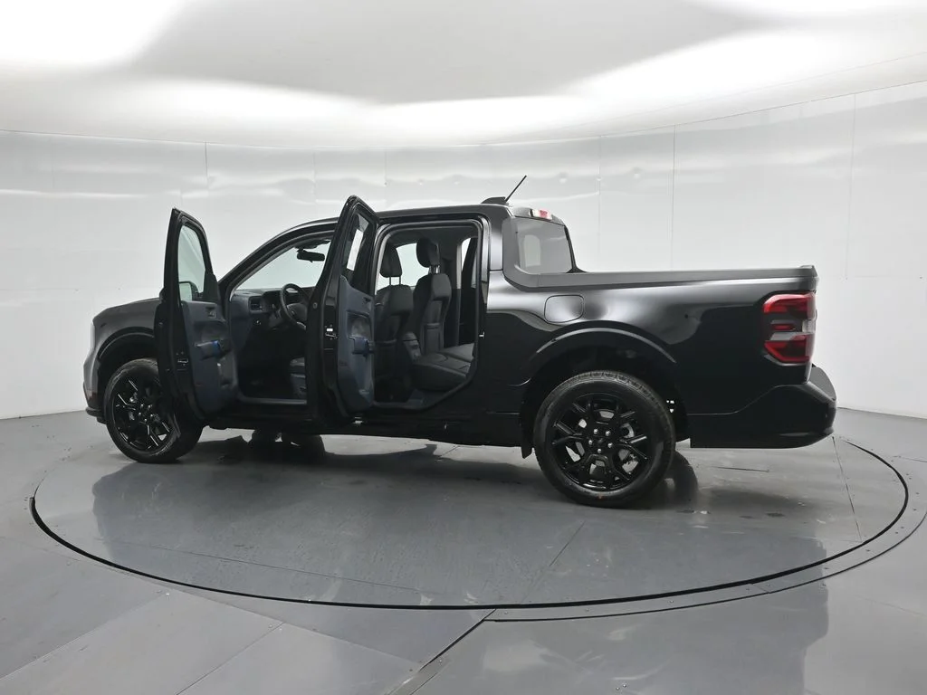 New 2026 Shadow Black Ford Lobo Standard image 31