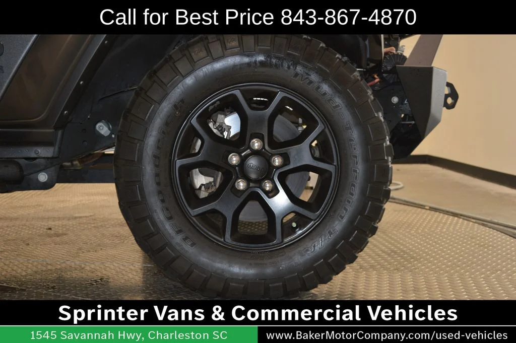 Used 2022 Gray Jeep Unlimited Willys image 14