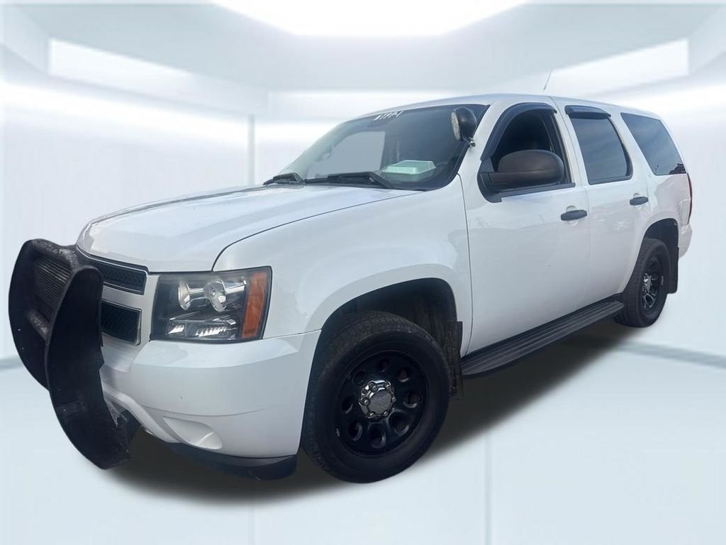 Used 2013 White Chevrolet Police image 4