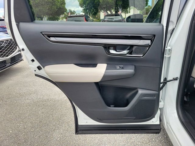 Used 2023 White Honda EX-L image 12