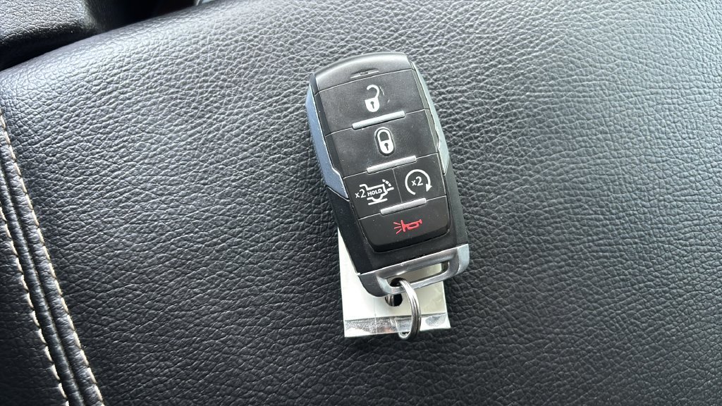 Used 2025 Silver Ram Laramie image 35