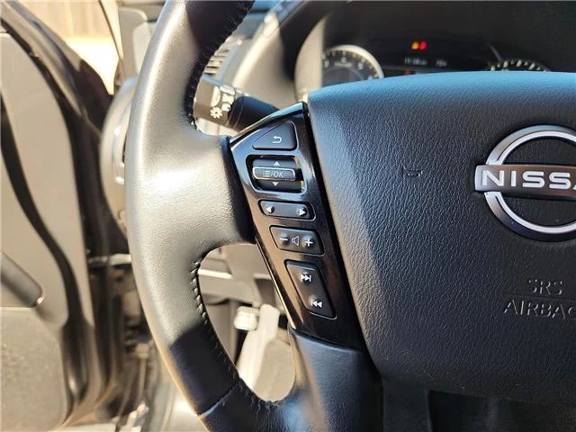 Used 2023 Super Black Nissan SV 4x4 image 14