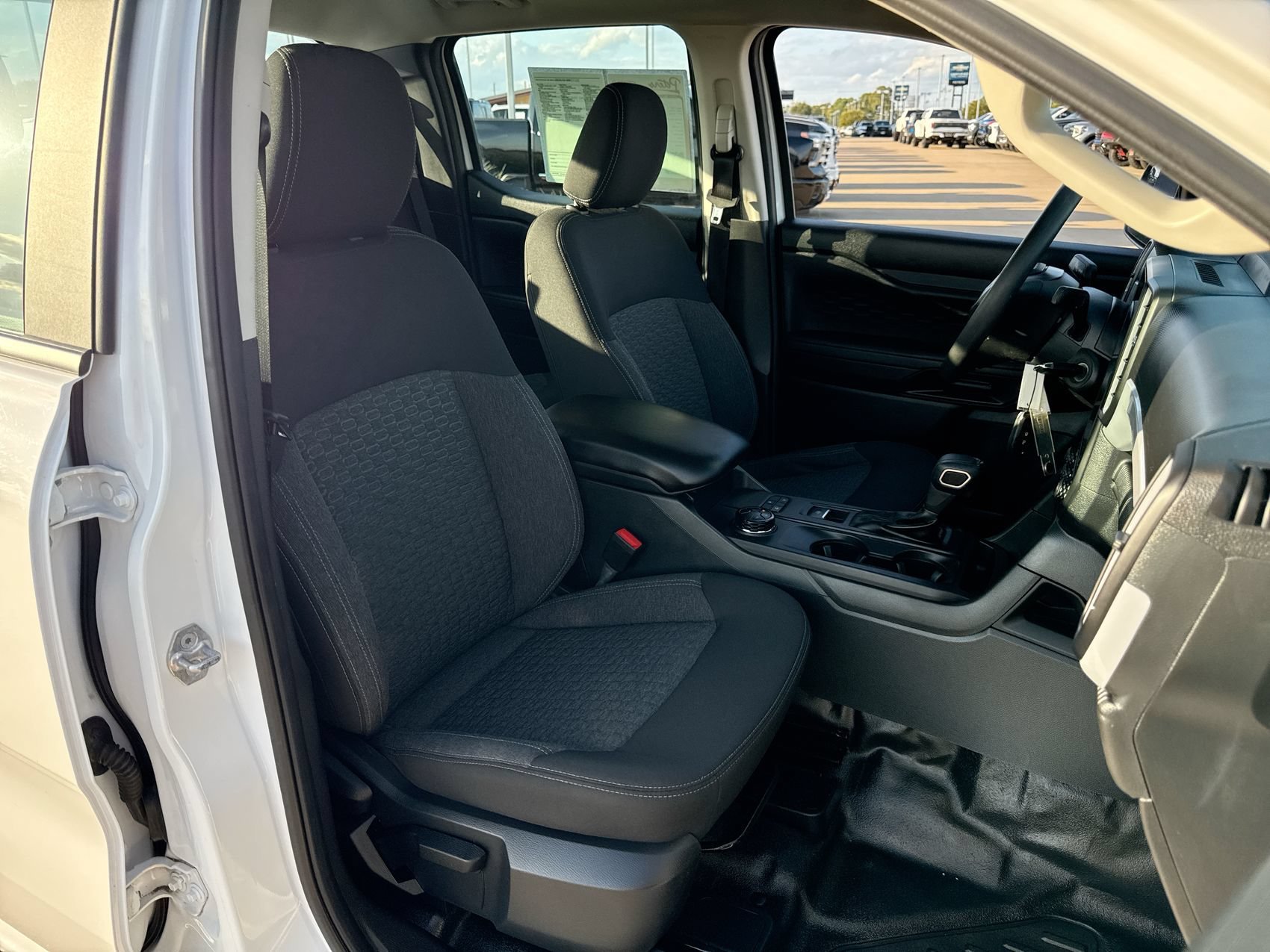 Used 2024 Oxford White Ford XL image 23