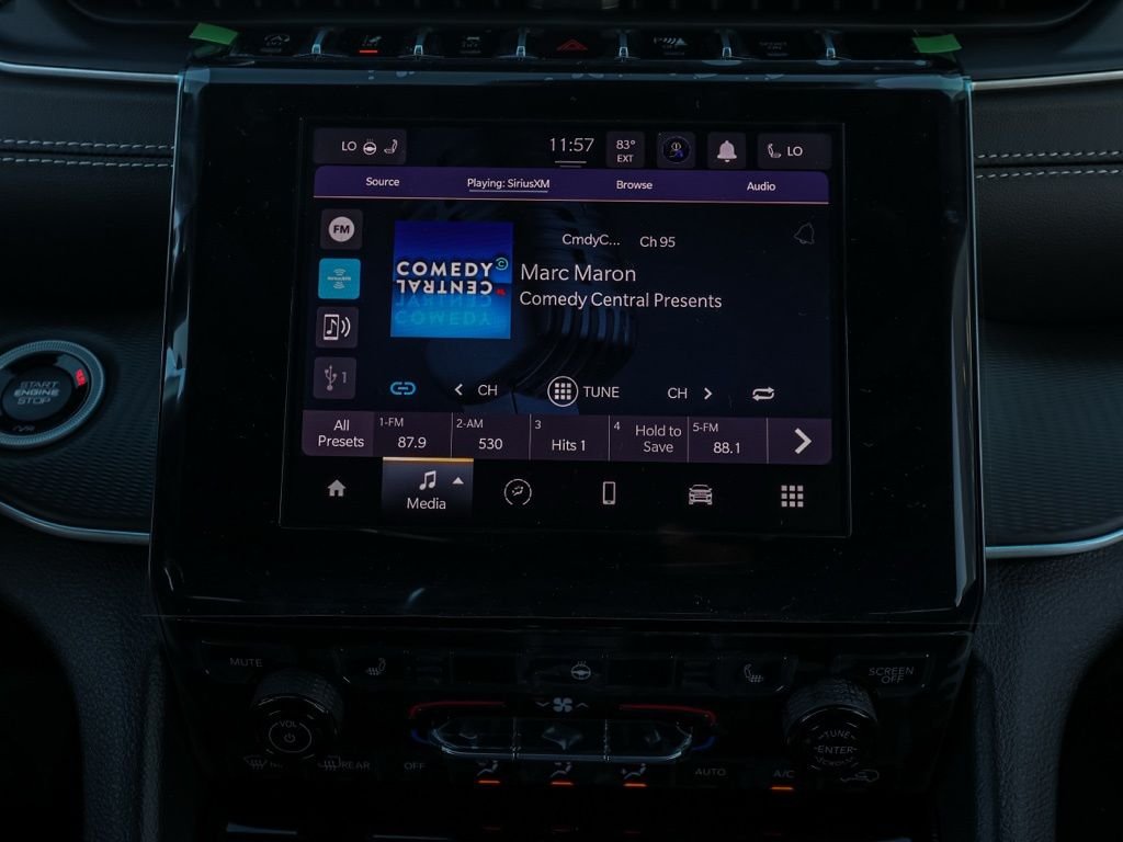 New 2026 Baltic Gray Metallic Clear-Coat Exterior Paint Jeep Laredo image 28