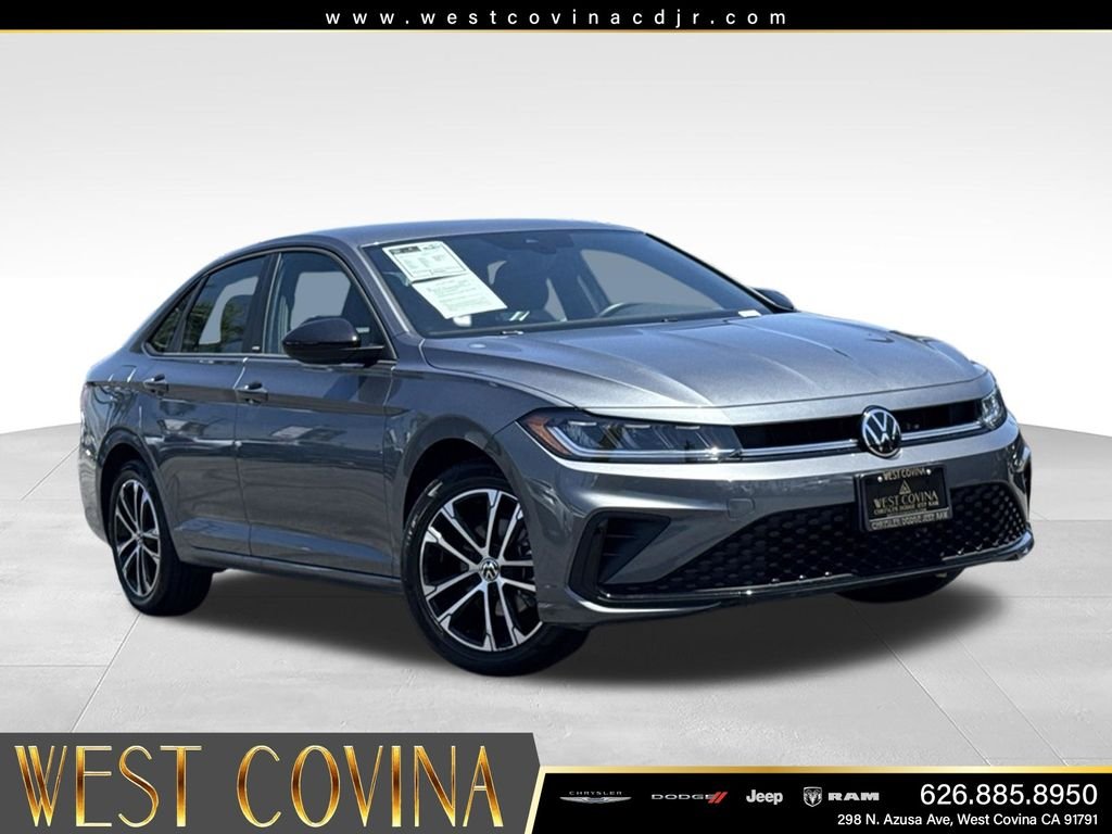 Used 2025 Gray Volkswagen 1.5T Sport image 1