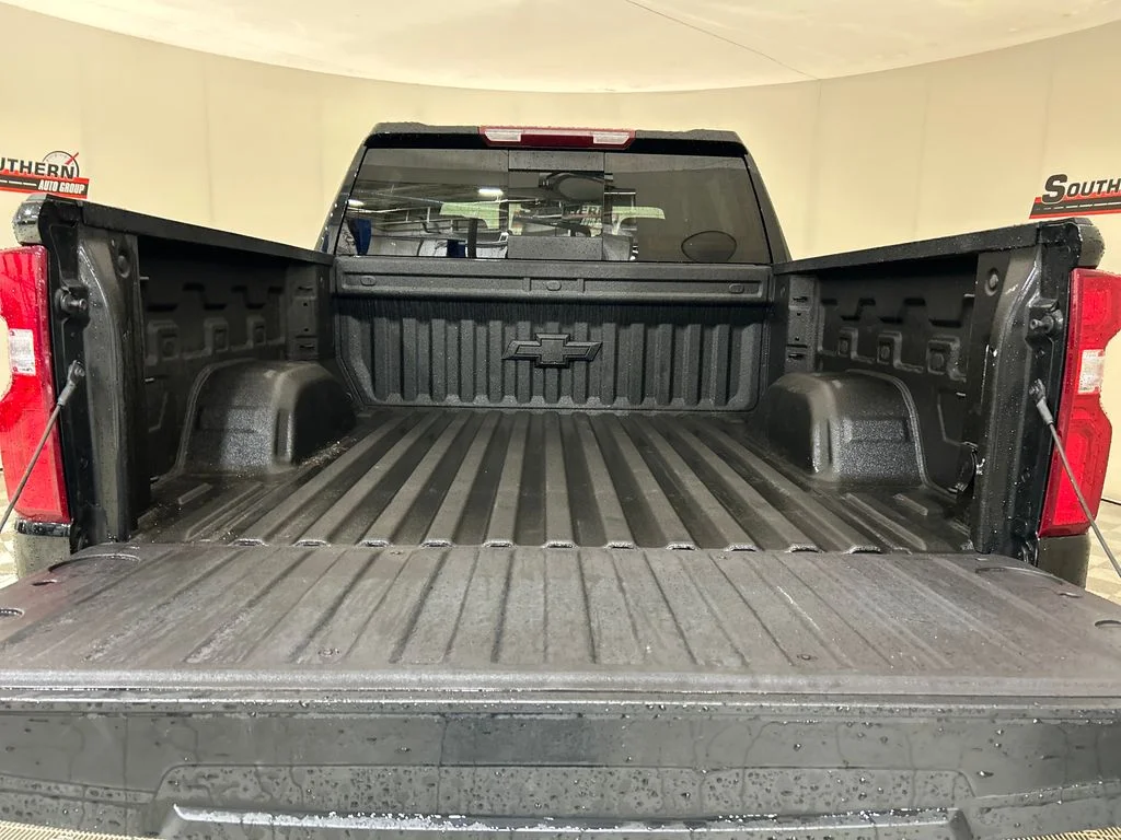 Used 2025 Black Chevrolet LT Trail Boss image 5