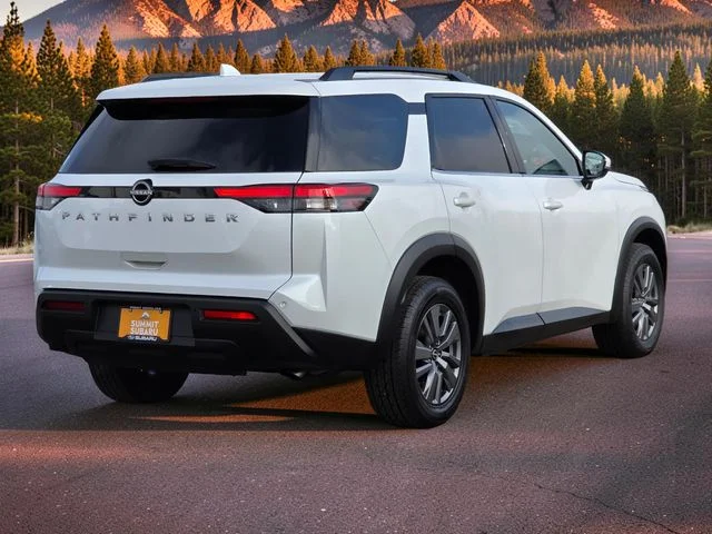 2025 Nissan Pathfinder SV - Photo 7